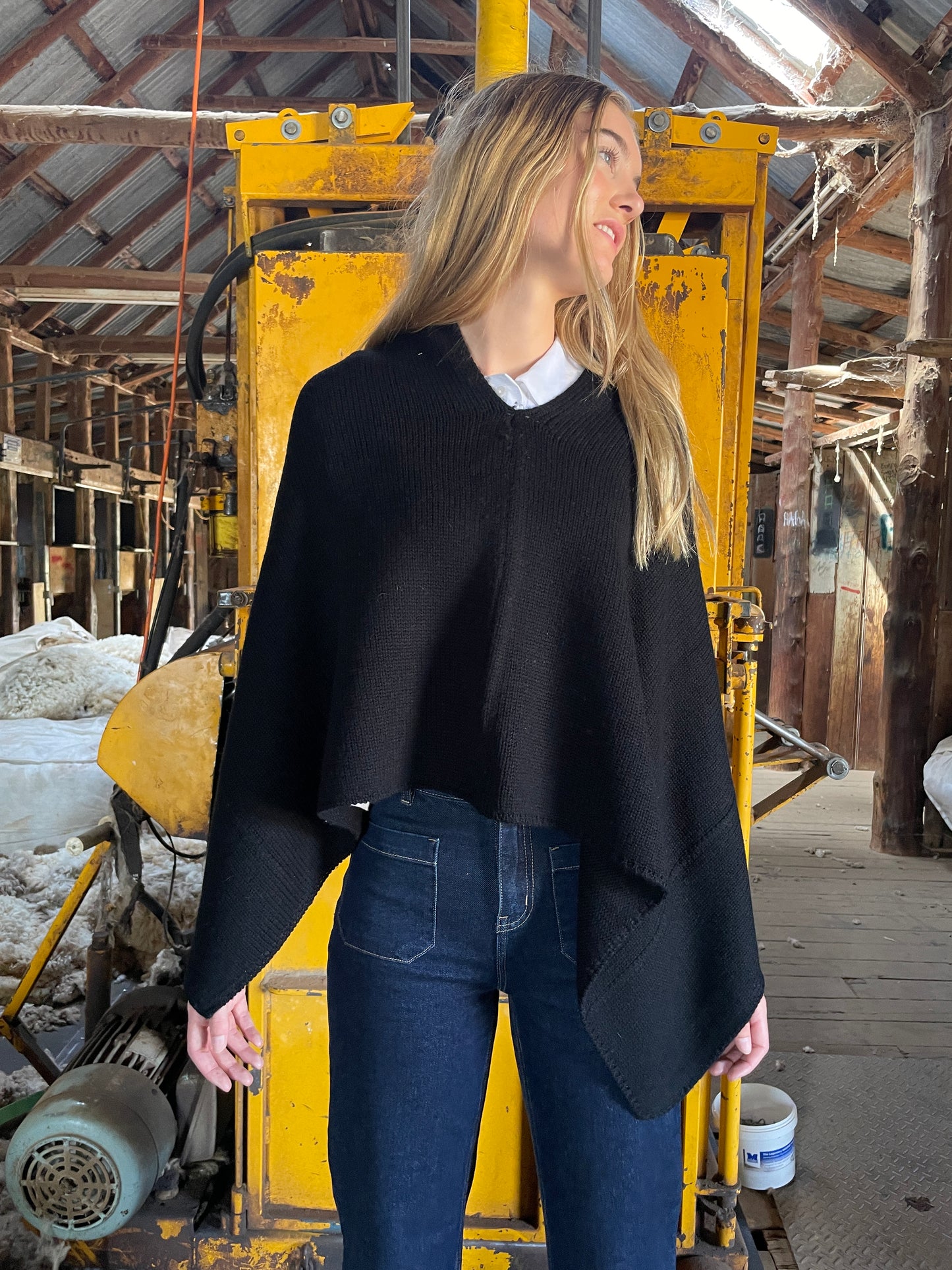 Angled Wool Cape Black